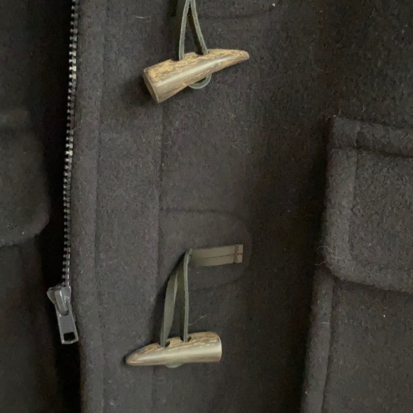 Made in England wool duffle coat with horn toggles - Picture 9 of 16